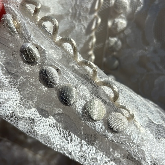 Lace Wedding Dress Vintage 1950s Collar Lace & Satin Wedding Long Sleeve - Picture 9 of 16